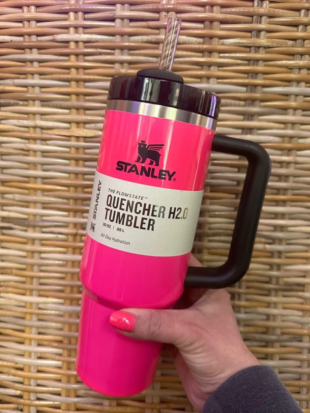 NEW Stanley Quencher Electric Pink 30oz Tumbler - NEW - Picture 2 of 4